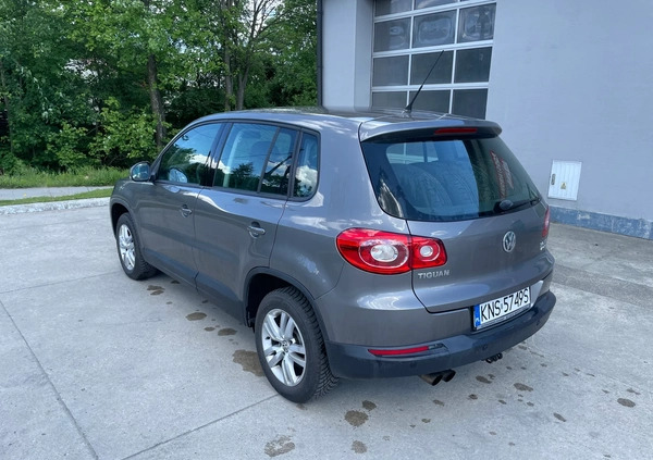 Volkswagen Tiguan cena 38900 przebieg: 175000, rok produkcji 2010 z Mońki małe 352